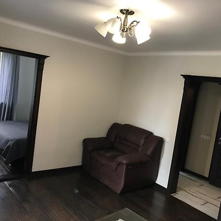 Бажане Місце Apartman Kamjanyi Potoki Kültér fotó