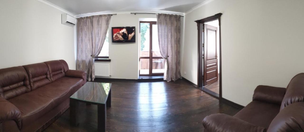 Бажане Місце Apartman Kamjanyi Potoki Kültér fotó
