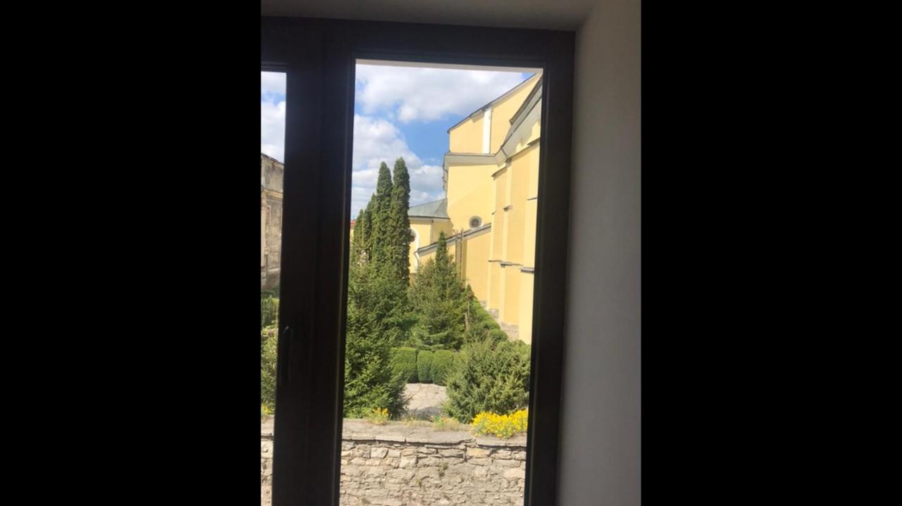 Бажане Місце Apartman Kamjanyi Potoki Kültér fotó